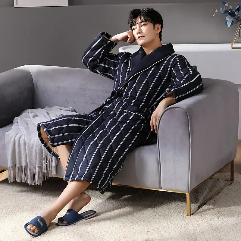 CozyLayer Robe - Luxe 3-Lagen Winterbadjas voor Stijl en Comfort