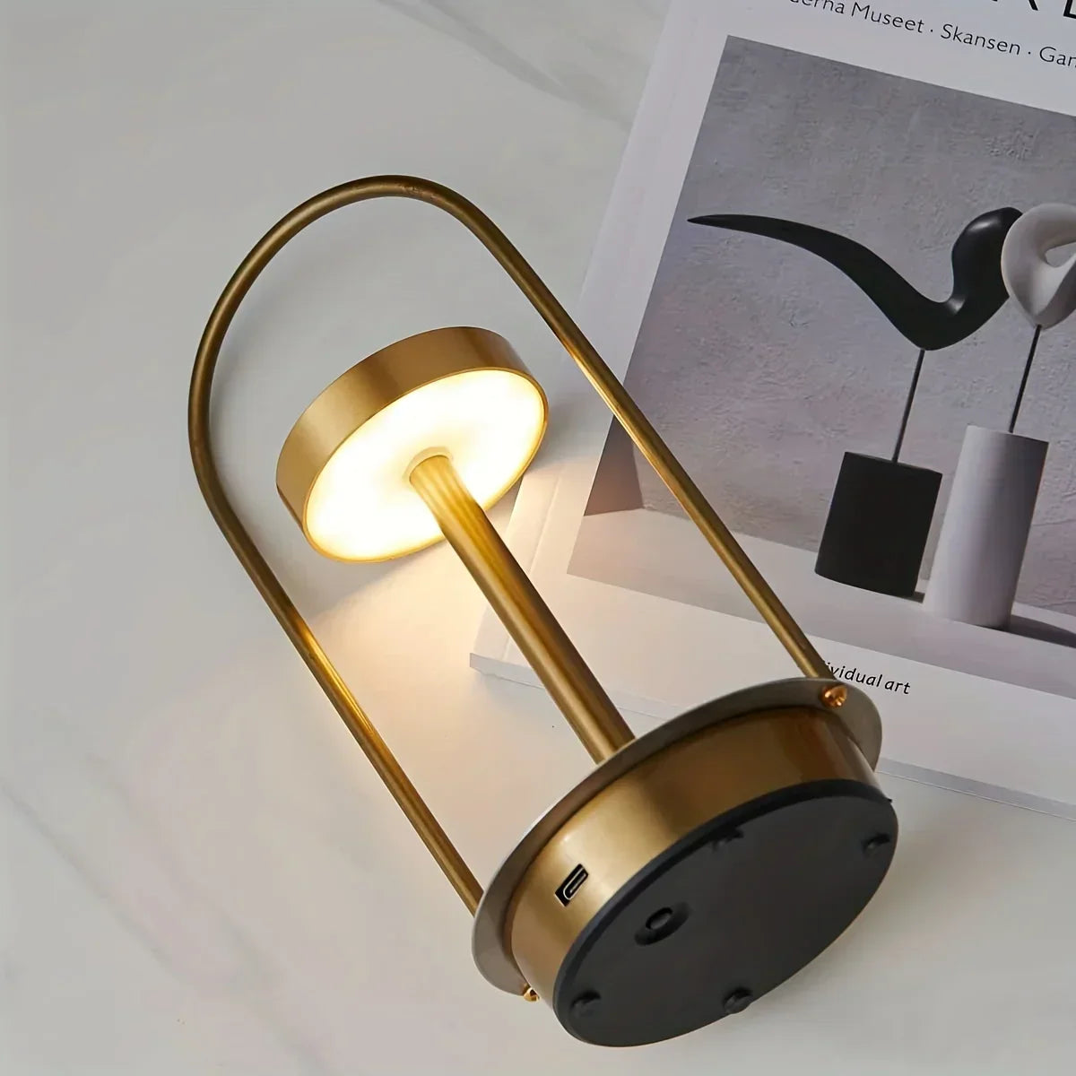 Draadloze Oplaadbare LumiLight Tafellamp - Elegante Draagbare Tafellamp voor een Verfijnde Sfeer