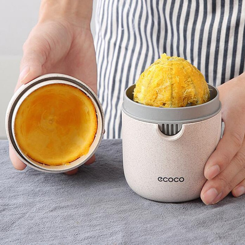 JuicySqueeze Juicer – Antislip en Modern Design