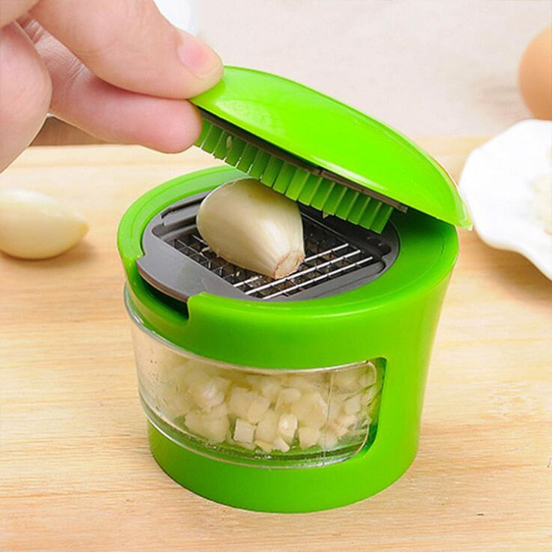 GarlicPress Pro - Compacte Knoflookpers met Reservoir