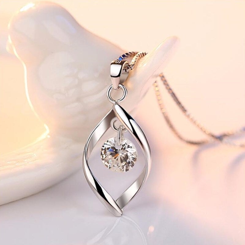Elegante Zilveren Ketting met Stralende Zirkonia Kristal Hanger - Elinor