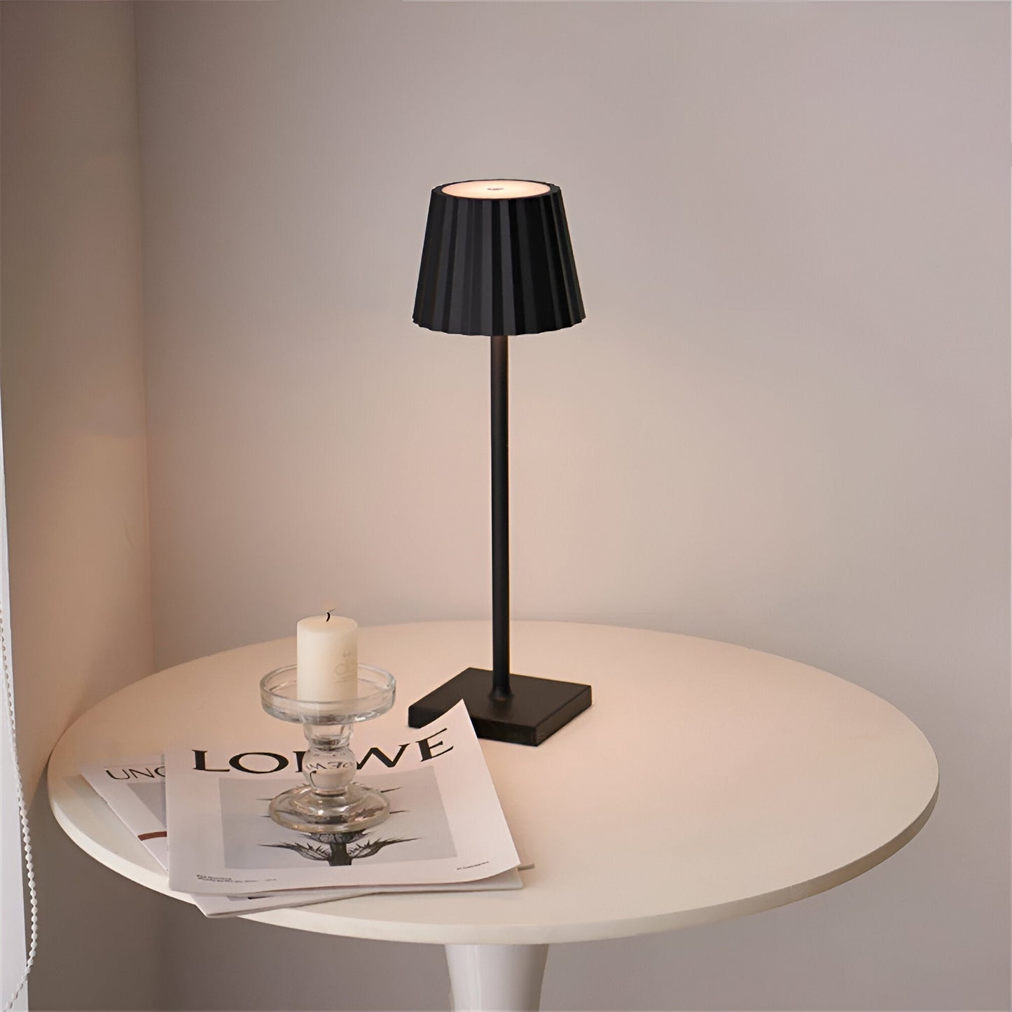 LichtElegant - Stijlvolle Draadloze Lamp voor Thuis