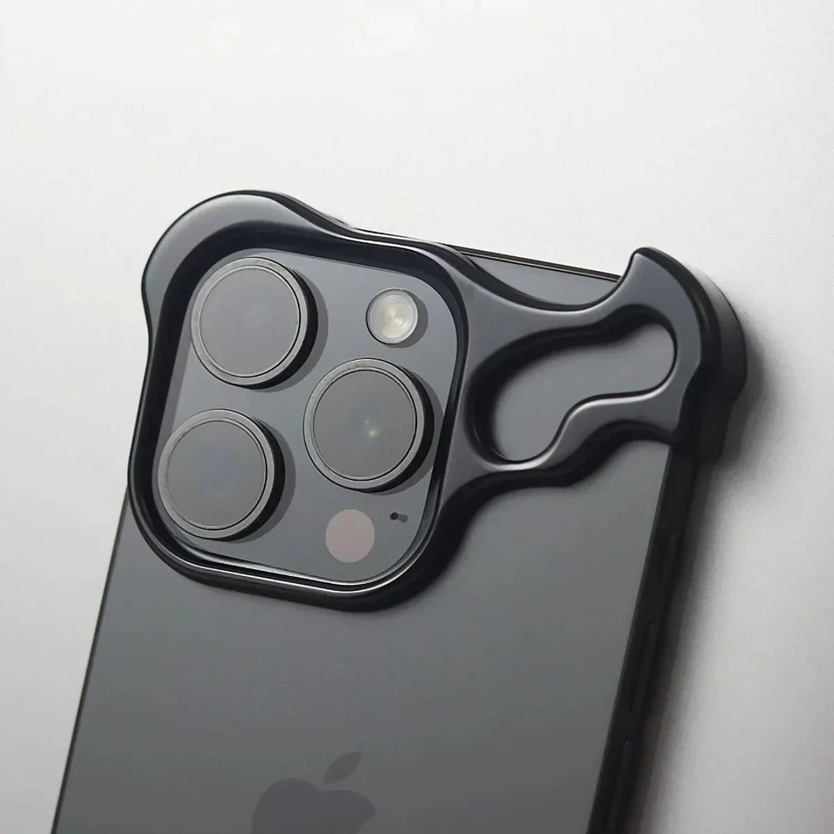TitanShield Case - Stijlvolle Bescherming voor iPhone Randen