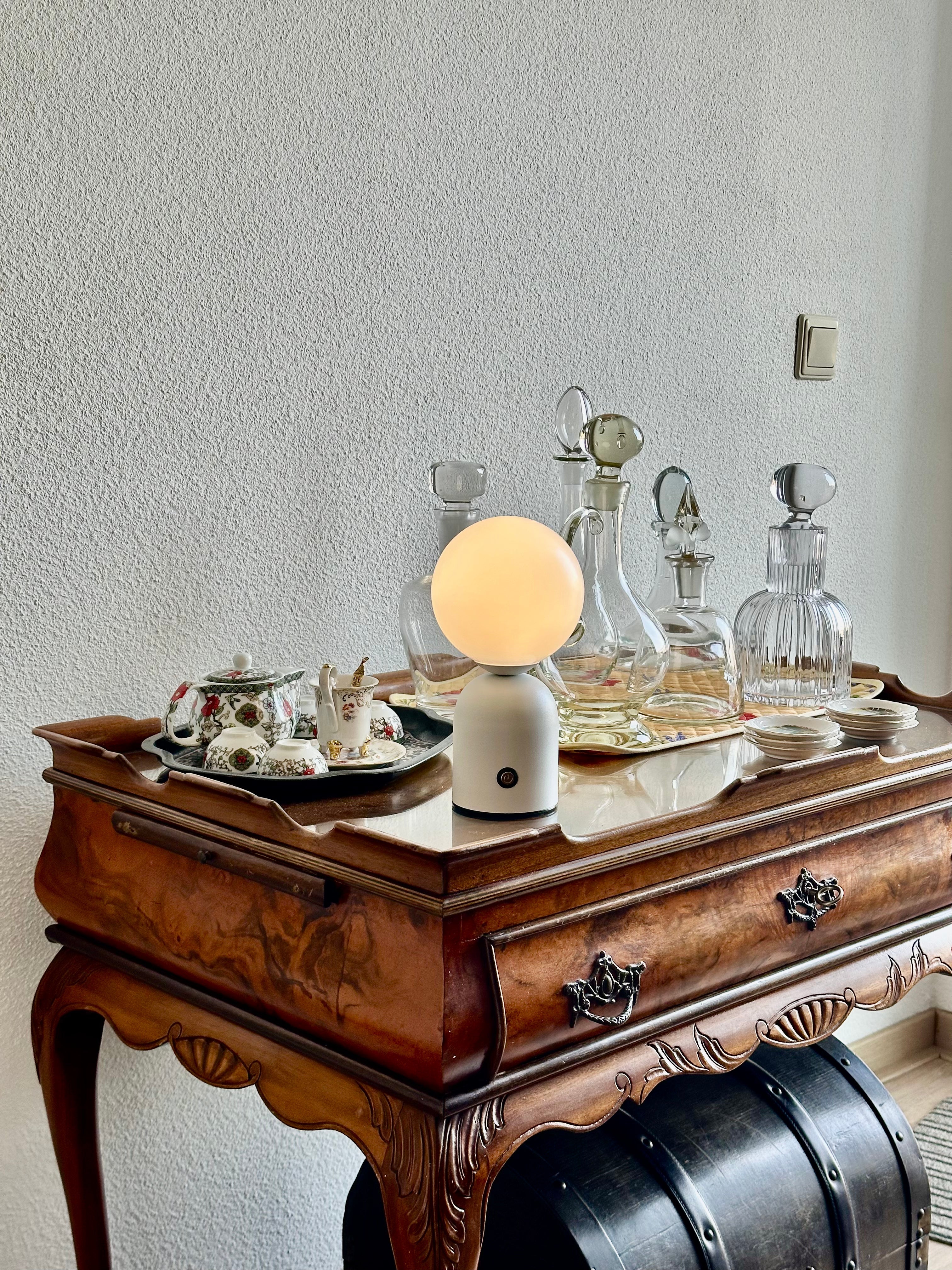 LumièreSereine – Elegante Tafel Lamp voor Rustige Sfeer