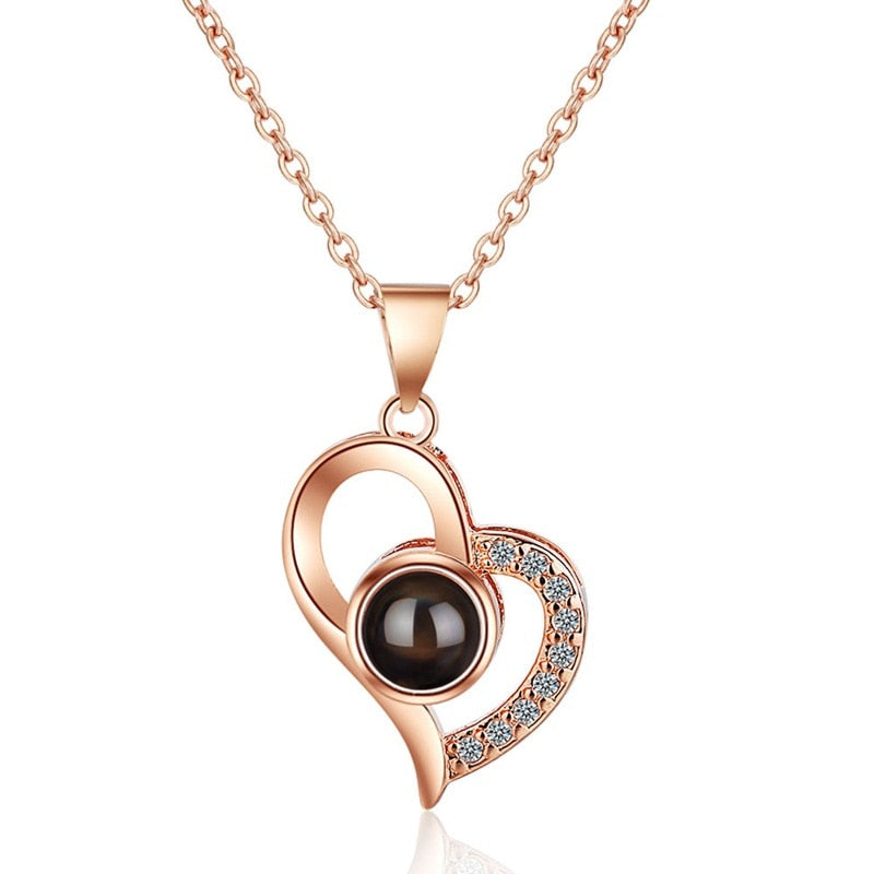 EternalLove Necklace – Hartvormige Ketting in 100 Talen