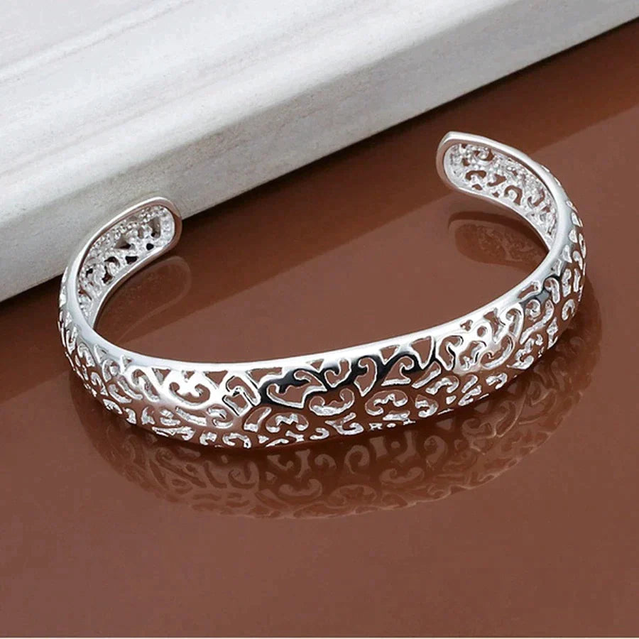 Elegant Zilveren Filigraan Armband | Uniek en Adembenemend Ontwerp