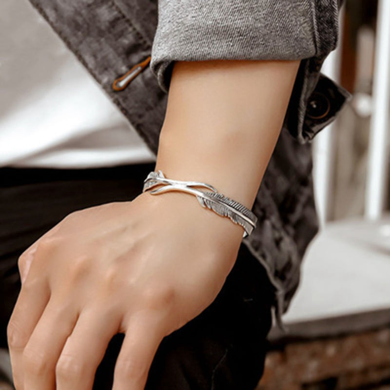 Elegante Verstelbare Armband met Betoverende Zilveren Veren