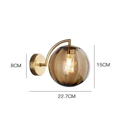 Nordic Glas Vägglampa - Elegant Skandinavisk Vägglampa i Glas med Varm LED-Ljus