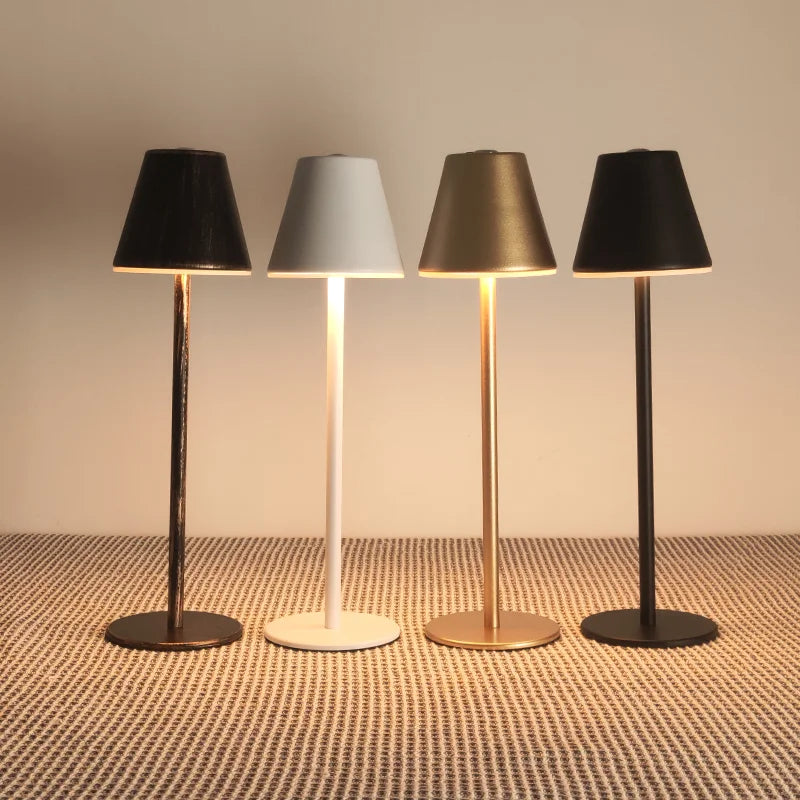 LumiFree Draadloze Bureaulamp - Modern, Oplaadbaar & Flexibel