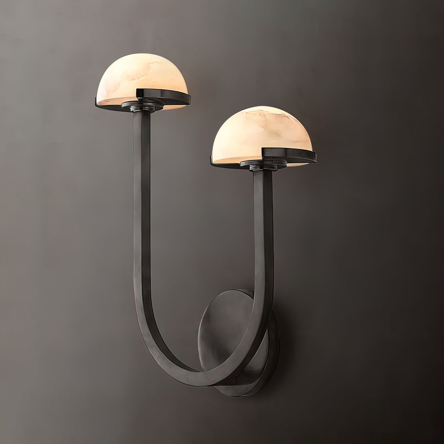 MushroomGlow Wandlamp - Organisch Alabaster Ontwerp