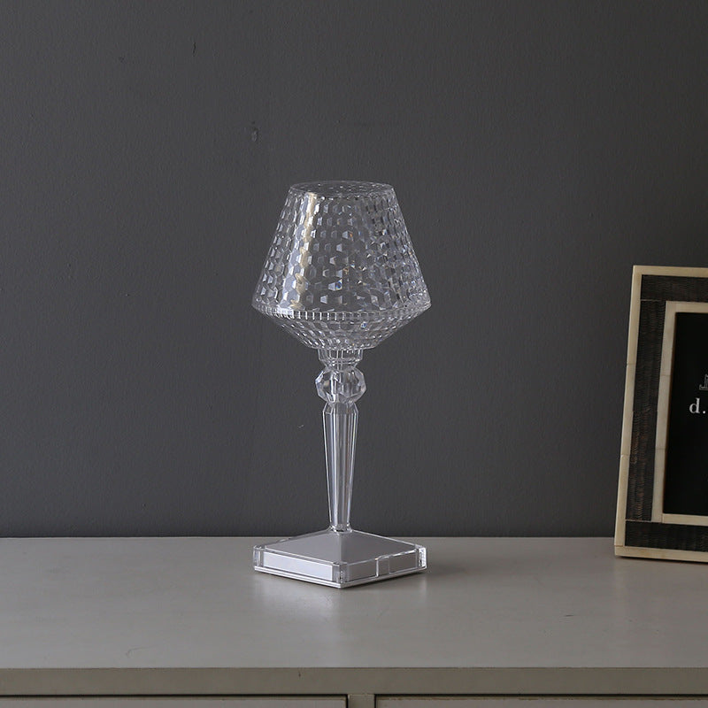 Liesbeth Crystal Lamp – Luxe Tafellamp met USB Oplaadfunctie