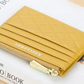 CardMate – Stijlvolle Gewatteerde Kaarthouder voor Desk