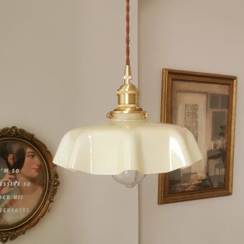 ClassicGleam – Luxe Messing Hanglamp voor Tijdloze Sfeer