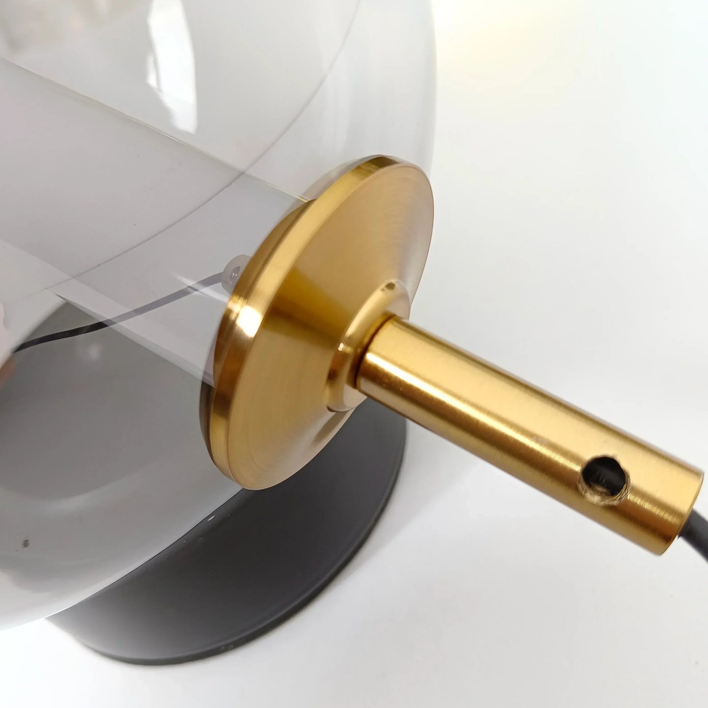 Retro Glazen Tafellamp met Warme Gloed - Tijdloze Elegantie