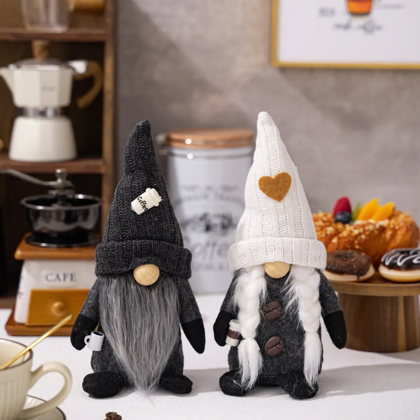 Scandinavische Koffie Kabouterpoppen – Sfeervolle Decoratie