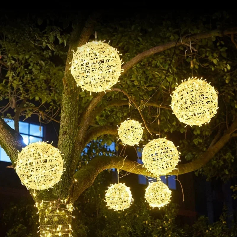 Sphere Rieten Feestverlichting - Elegante Rieten Feestverlichting voor Elke Gelegenheid