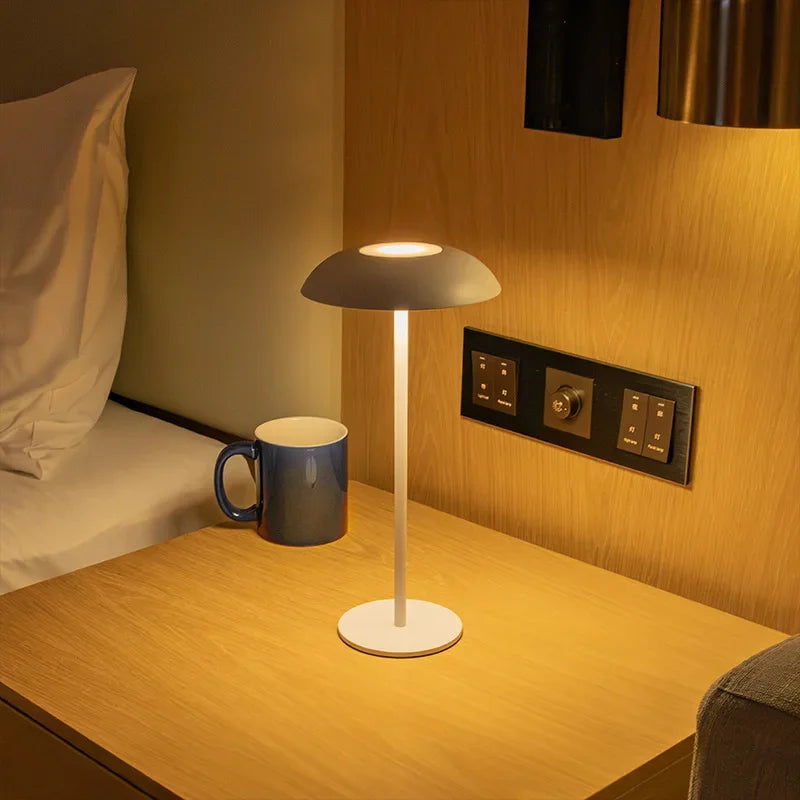 TouchGlow - Elegante Draadloze Tafellamp met Aanraakbediening