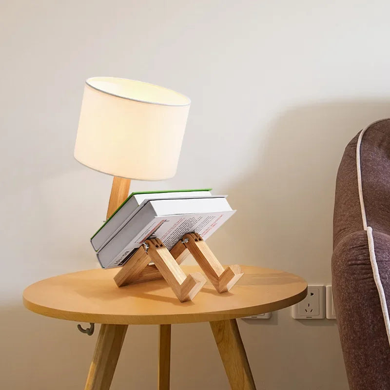 RutanFlex – Elegante Houten Tafellamp met Boekenvak