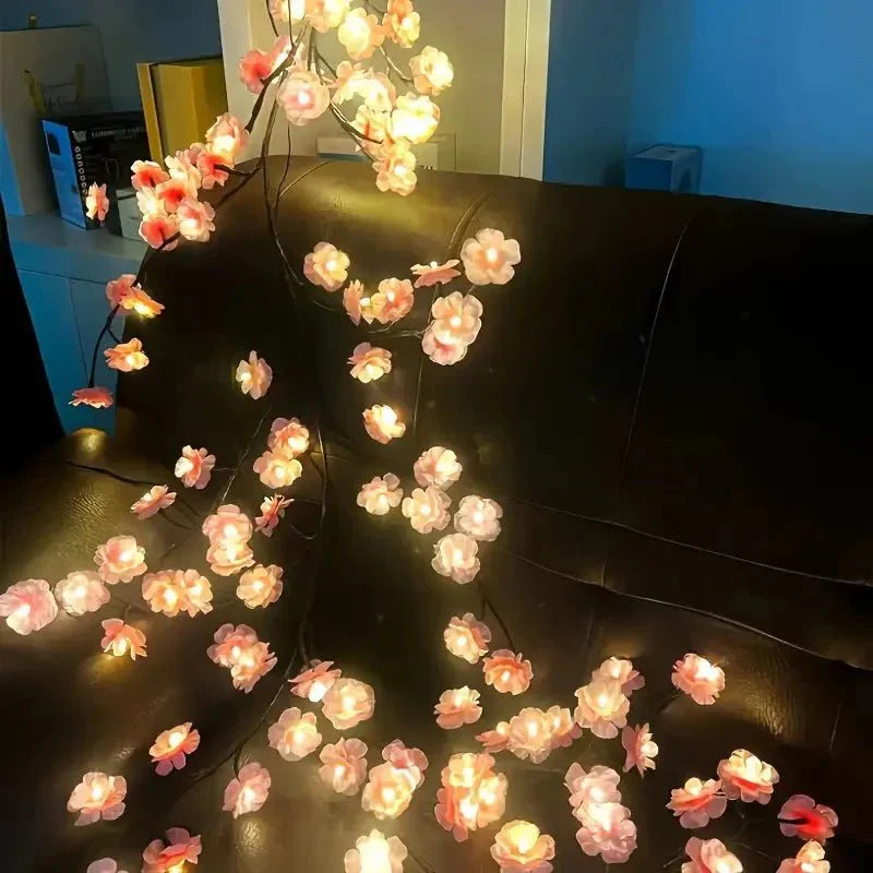 PetalGlow - Betoverende Sakura LED Lichtslinger