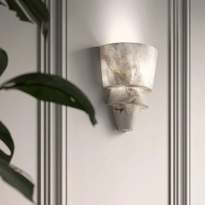 MarbleGlow Wall Light – Strakke Natuursteen Wandverlichting