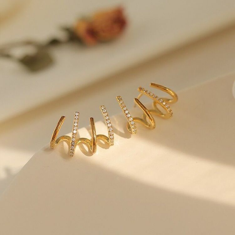 Versatile Claw Earrings Set | 4 Stunning Styles in 1