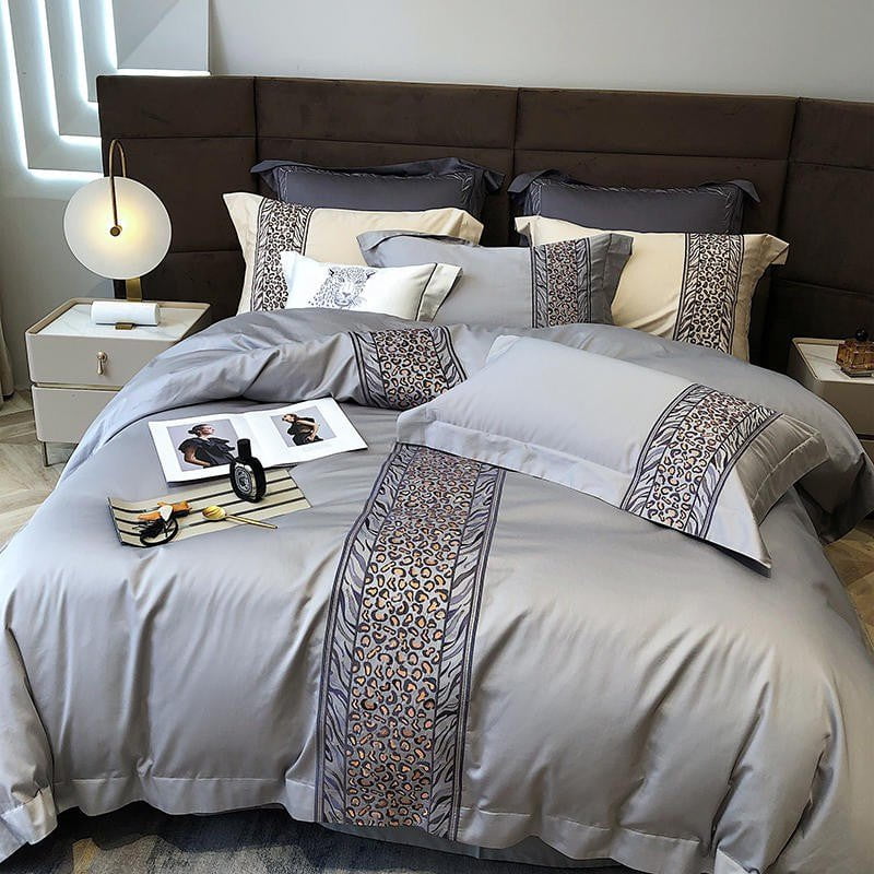 Leopard Grey – Luxe Dekbedovertrekset van Egyptisch Katoen