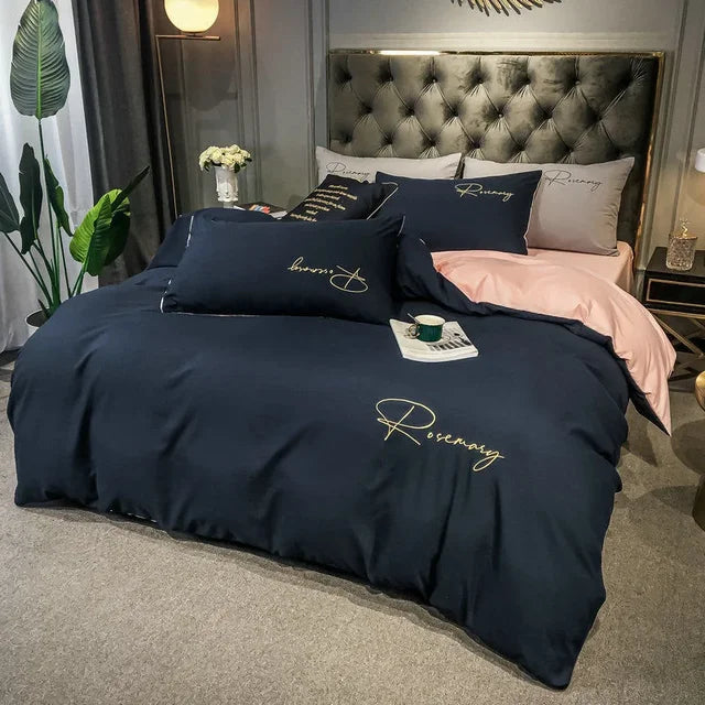 EmbroiLux Bedding - Elegante Luxe Dekbedovertrek met Borduurdesign