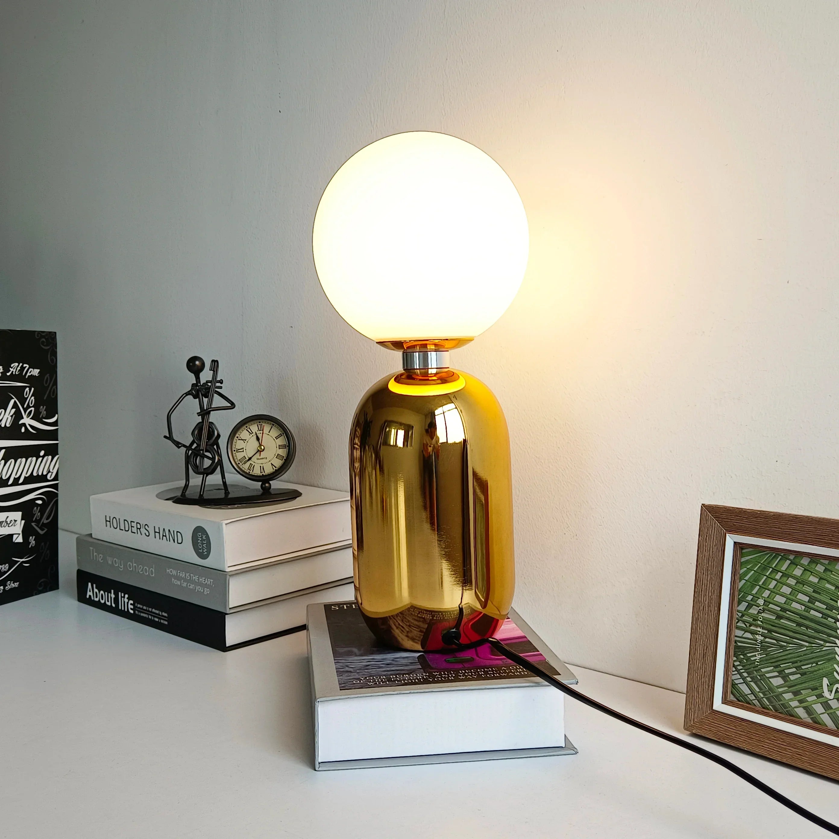 SphericalStyle - Elegante Bolvormige Lamp voor Diverse Ruimtes