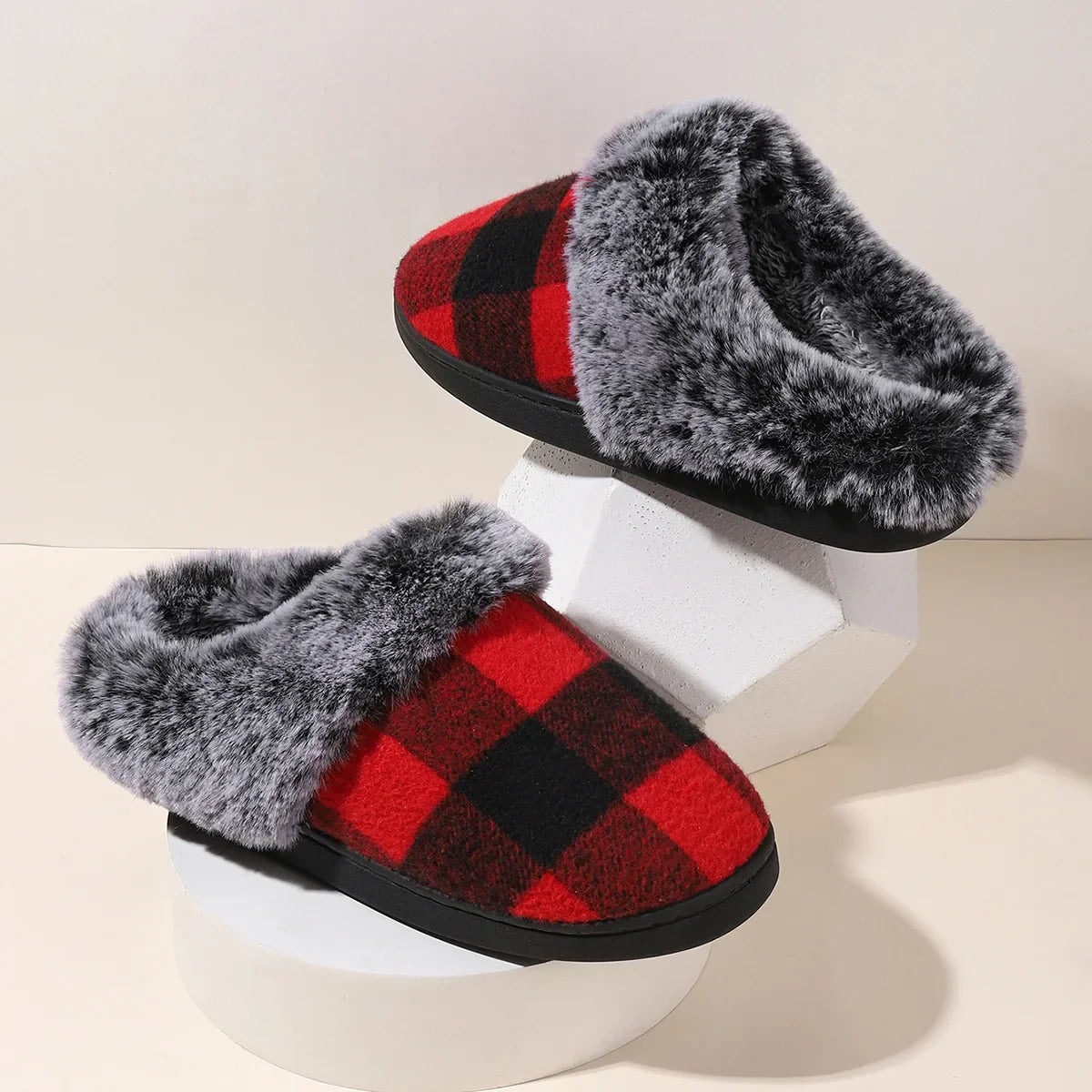 Velvet Vibes Slippers - Kindvriendelijke Winter Slippers van Wol en Katoen met Antislip