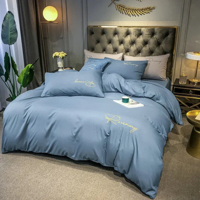 EmbroiLux Bedding - Elegante Luxe Dekbedovertrek met Borduurdesign