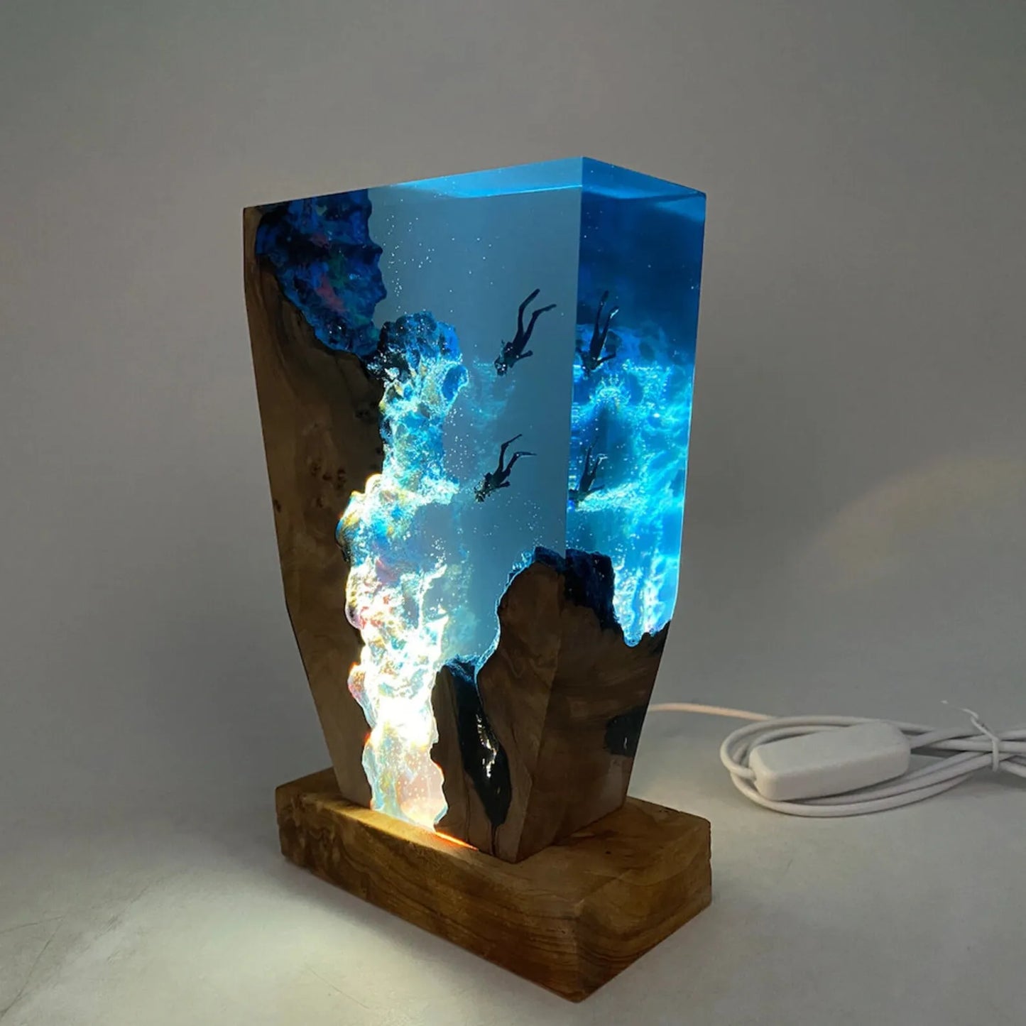 OceanGlow Luxe Verlichtende Tafellamp – Serene Epoxy Hars met USB Opladen
