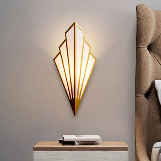 NordicGlow - Trendy LED Wandlamp voor Woonkamer en Slaapkamer