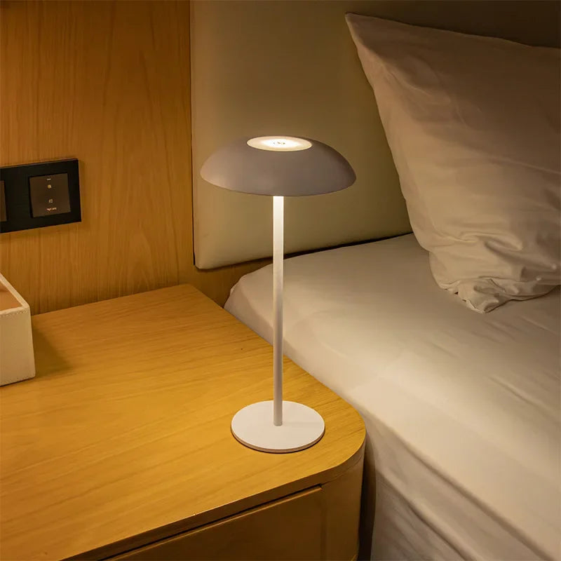 TouchGlow - Elegante Draadloze Tafellamp met Aanraakbediening