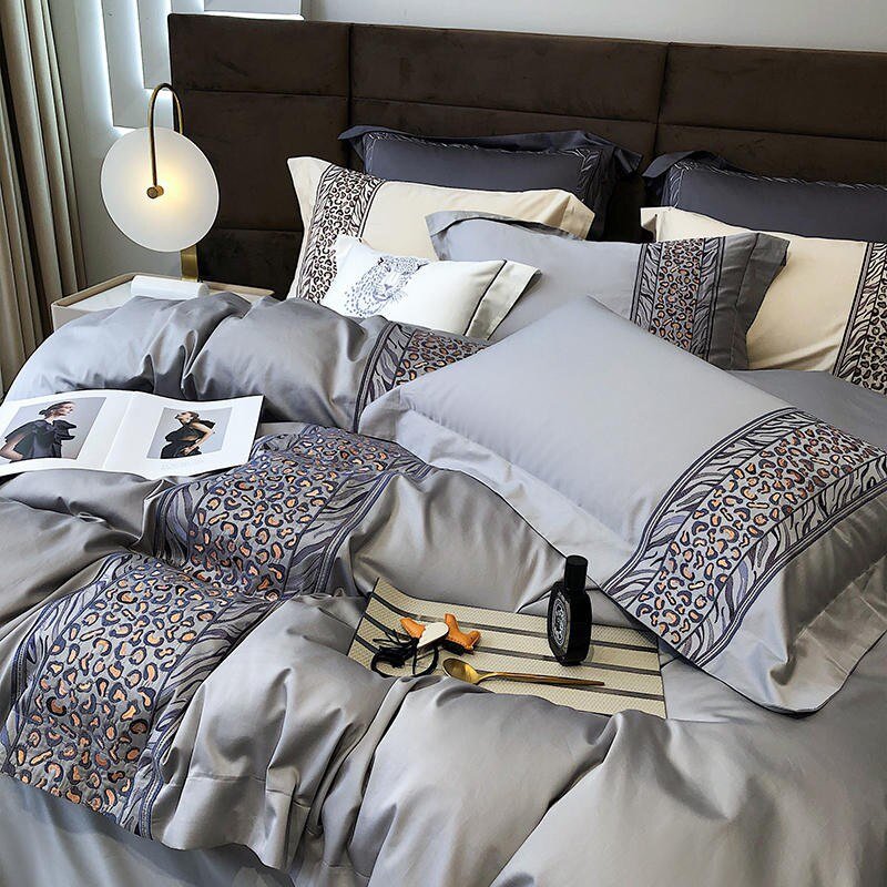 Leopard Grey – Luxe Dekbedovertrekset van Egyptisch Katoen