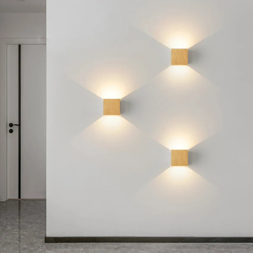 Eclat Romanov – Strakke LED Wandlamp voor Elk Interieur