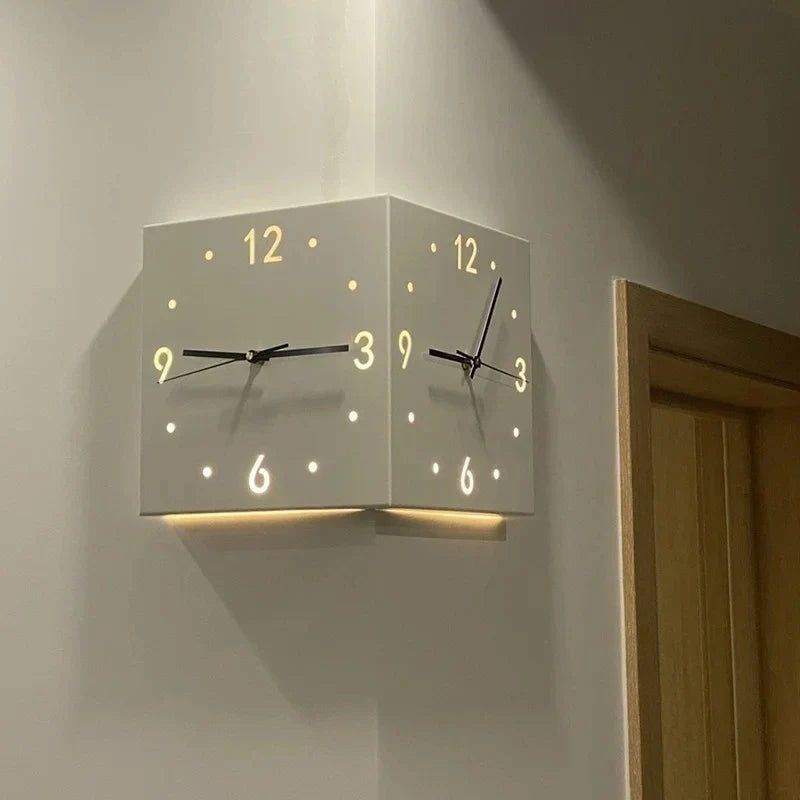 DualEdge Clock - Elegante Wandklok met Stille Mechanisme