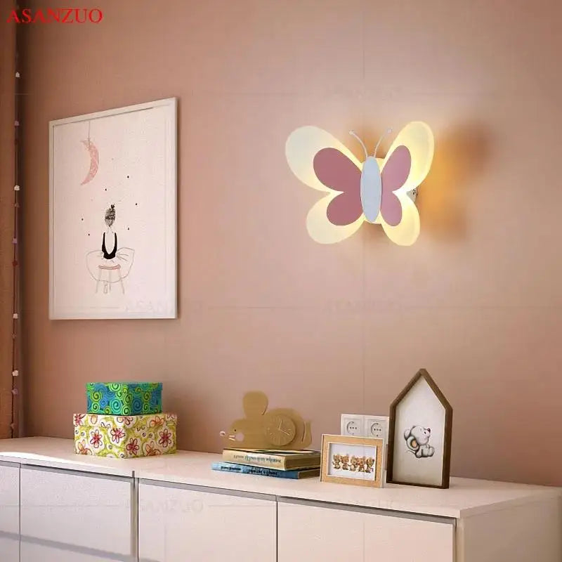 ButterflyGlow – LED Wandlamp in Vlinderdesign voor de Kamer