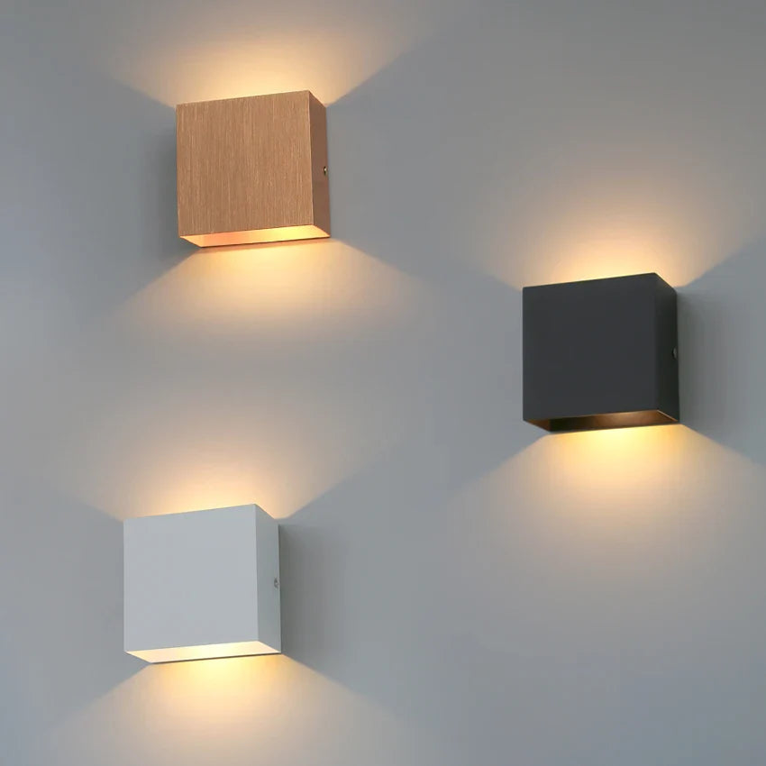 Eclat Romanov – Strakke LED Wandlamp voor Elk Interieur