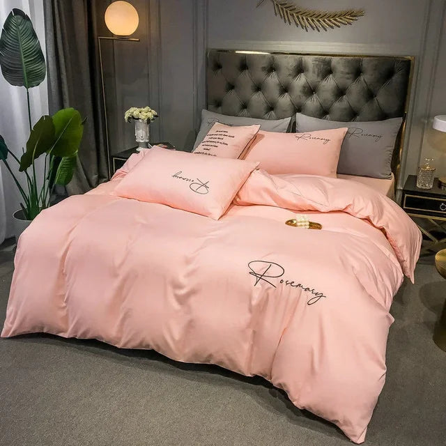 EmbroiLux Bedding - Elegante Luxe Dekbedovertrek met Borduurdesign