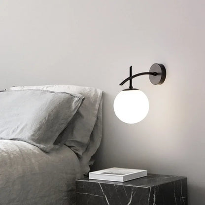 LumiSconce – Zwart Gouden Glazen Wandlamp