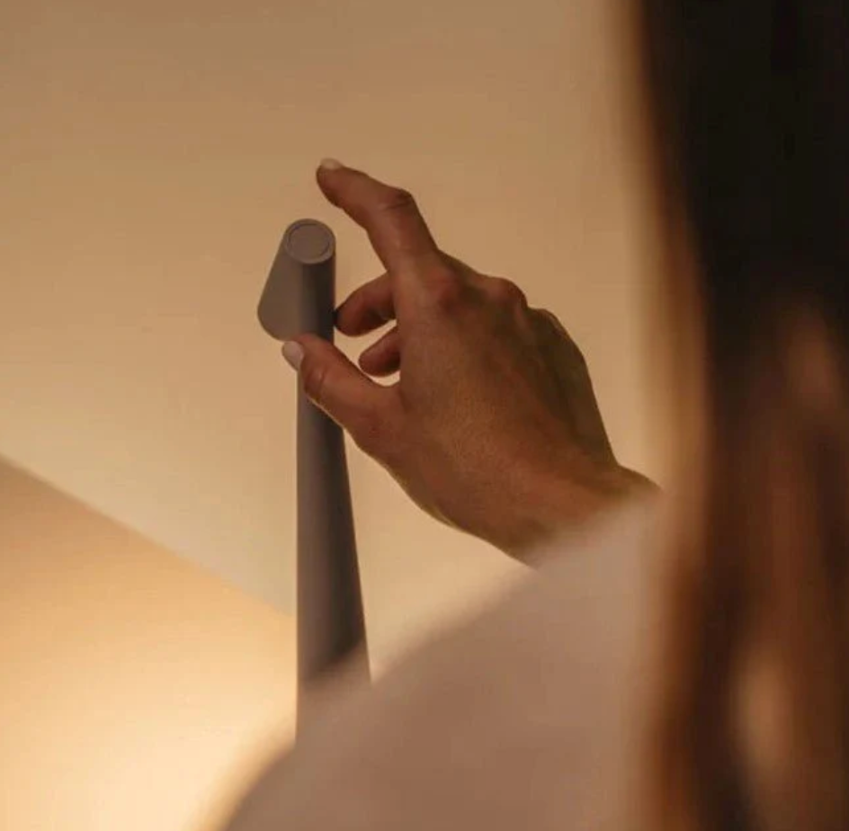 Verfijnde ArtisanGlow Lamp voor Luxe Interieurverlichting