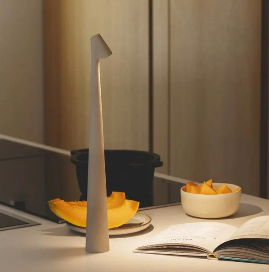 Verfijnde ArtisanGlow Lamp voor Luxe Interieurverlichting