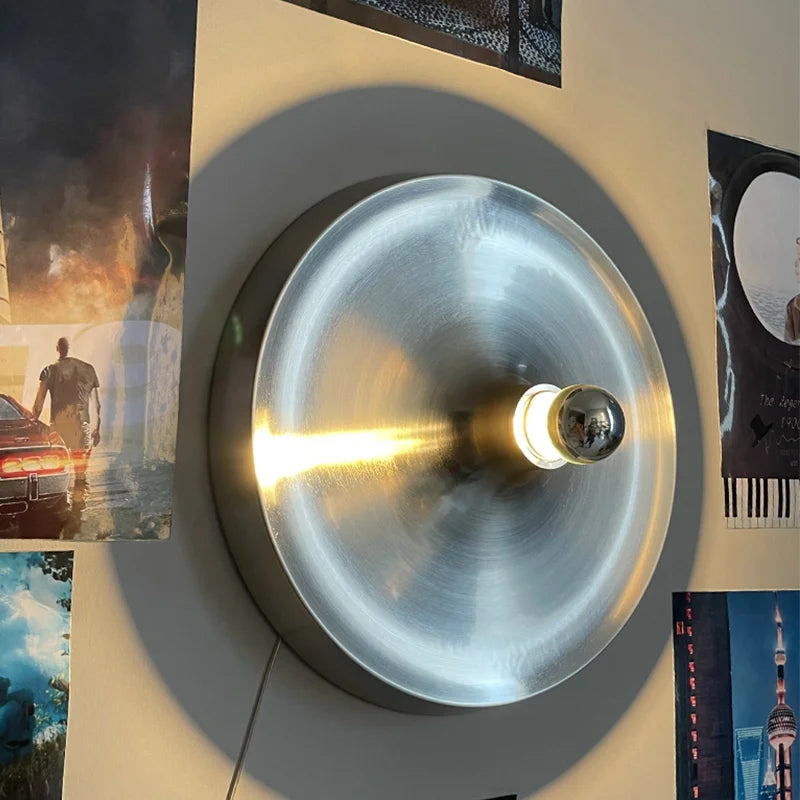 BauhausGlow Wall – Elegante Wandlamp voor Woonkamer