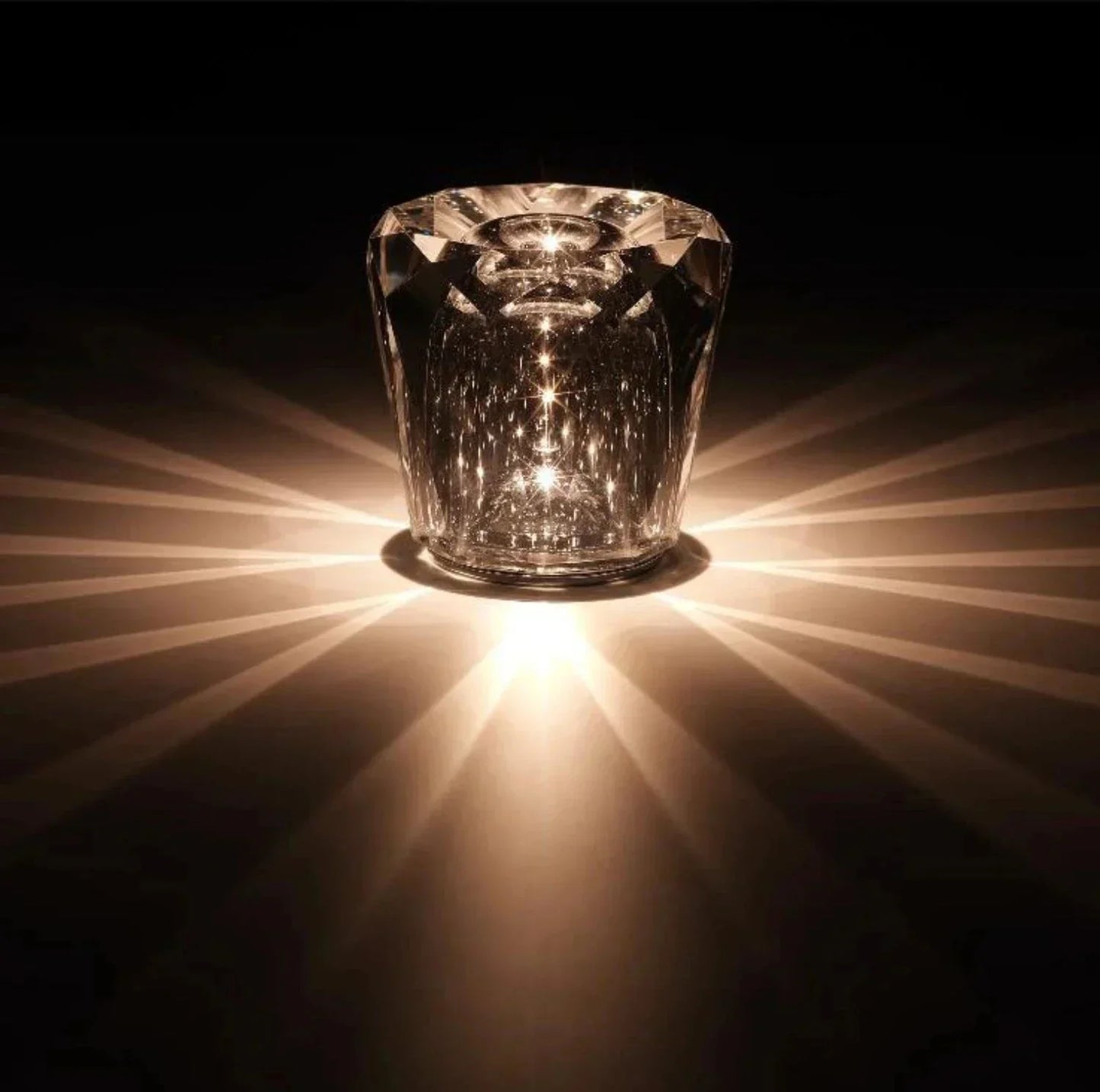 ChicGlow - Luxe Kristal en IJzeren Hanglamp voor Restaurants