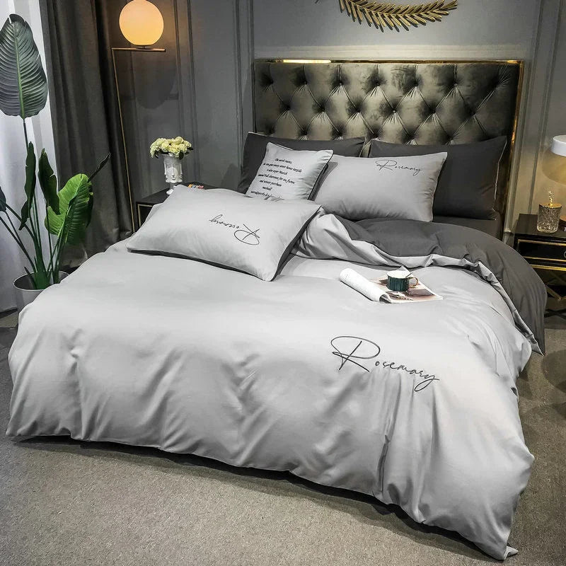 EmbroiLux Bedding - Elegante Luxe Dekbedovertrek met Borduurdesign