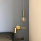 ModernGlow - Strakke Wandlamp van Metaal en Acryl