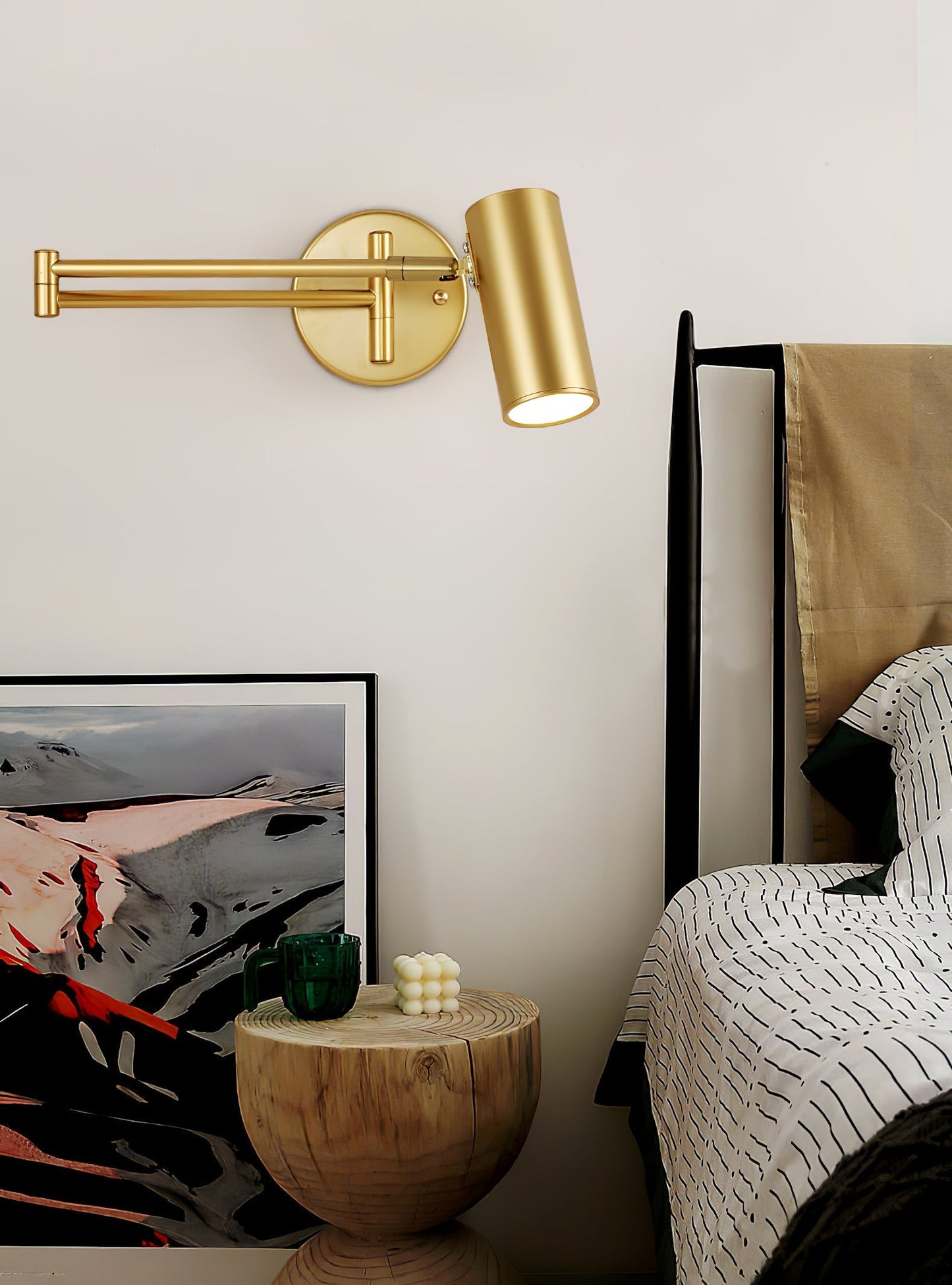 ModernGlow - Strakke Wandlamp van Metaal en Acryl