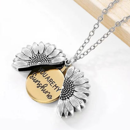 SunBlossom Necklace - Elegante Zonnebloem Medaillon