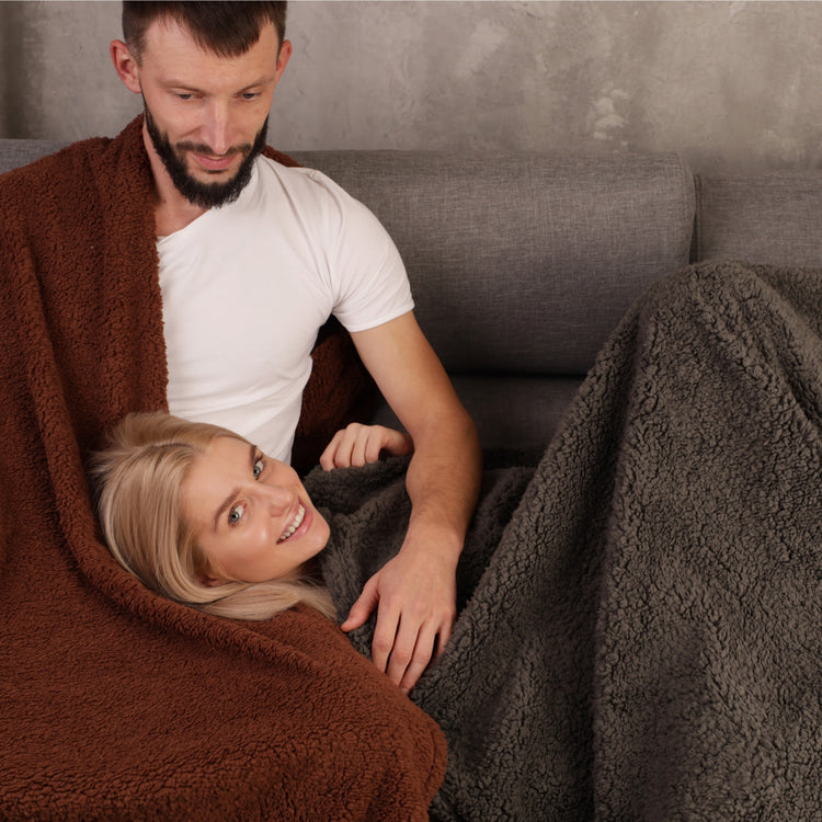 CozyGuard Deken - Luxe Waterdichte Deken voor Ontspanning