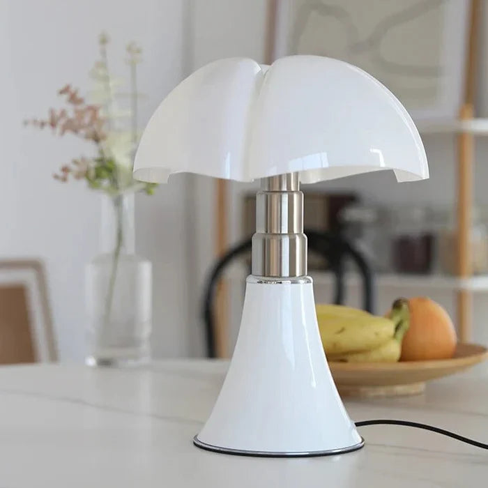 FloraLuxe - Elegante Bloemen Tafellamp voor Interieur